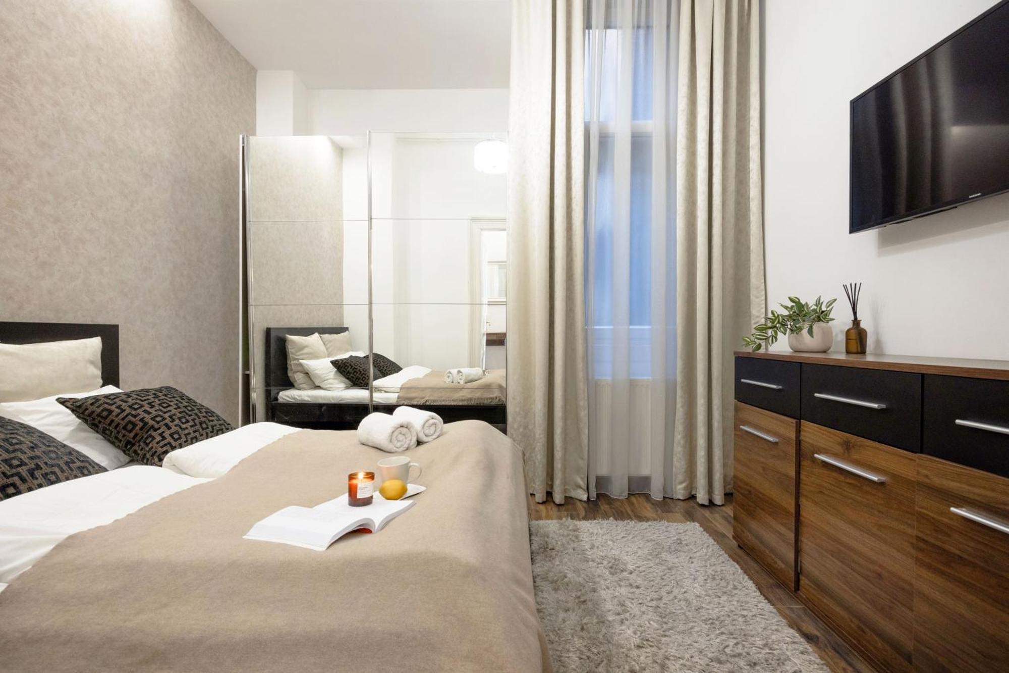Discover Your Budapest Retreat-Walk To Parliament エクステリア 写真